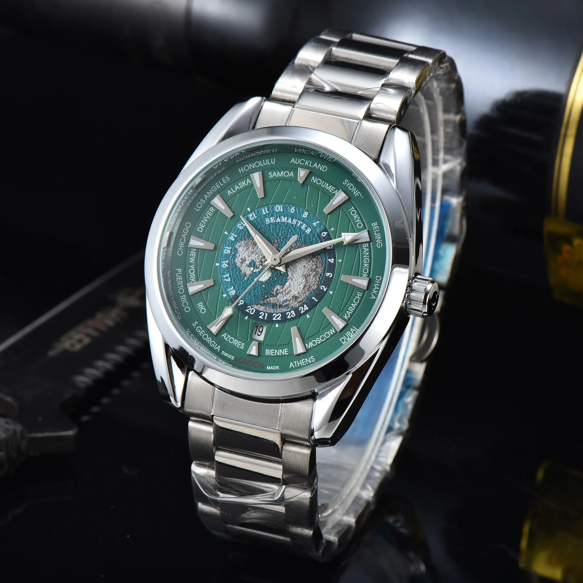 Men's Designer Watch AAA Automatic Mechanical movement Watch Stainless steel watch band Men's business leisure sports watch