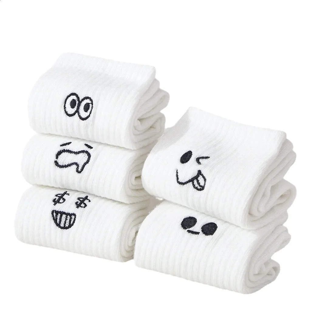 s white cute and interesting sock set cartoon womens autumn winter girl Kawai sports 250418
