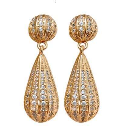 Vintage Water Drop Made of Genuine Gold, Electroplated Sier Needles, Metal Pendants, with High Quality, Heavy Industry Earrings