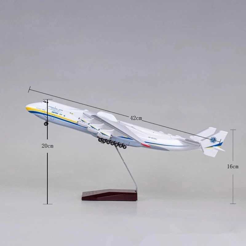 1/200 Scale Antonov AN-225 Transport Aircraft Airplane Model Plane Aviation Toys Games Aeroplane Plastic Metal Miniature Play C251118