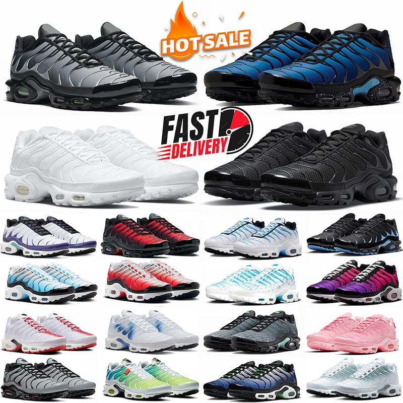 Designer Shoes Men Women Running Shoes Outdoor Model High Quality Triple White Black Metallic Silver Sports Casual shoes