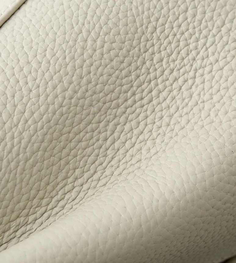 2025 New Head layer Leather Womens Bag Fashion Genuine Leather Boston Bag Versatile Trendy Handheld Crossbody BagW251118