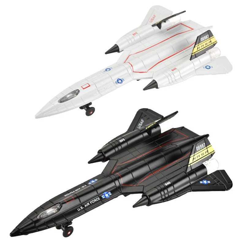 SR-71 Blackbird American reconnaissance aircraft fighter model aircraft sound and light C251118