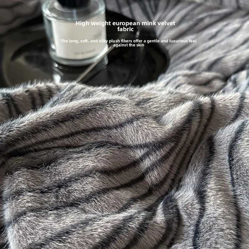 Light luxury a bed four-piece set thickened warm milk fleece quilt cover coral fleece warm bedding setM251118