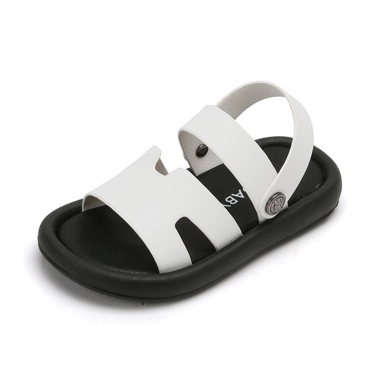 free Shipping Casual sandals Designer soft sole slip on Girls High School Children Leisure beach shoes 2025