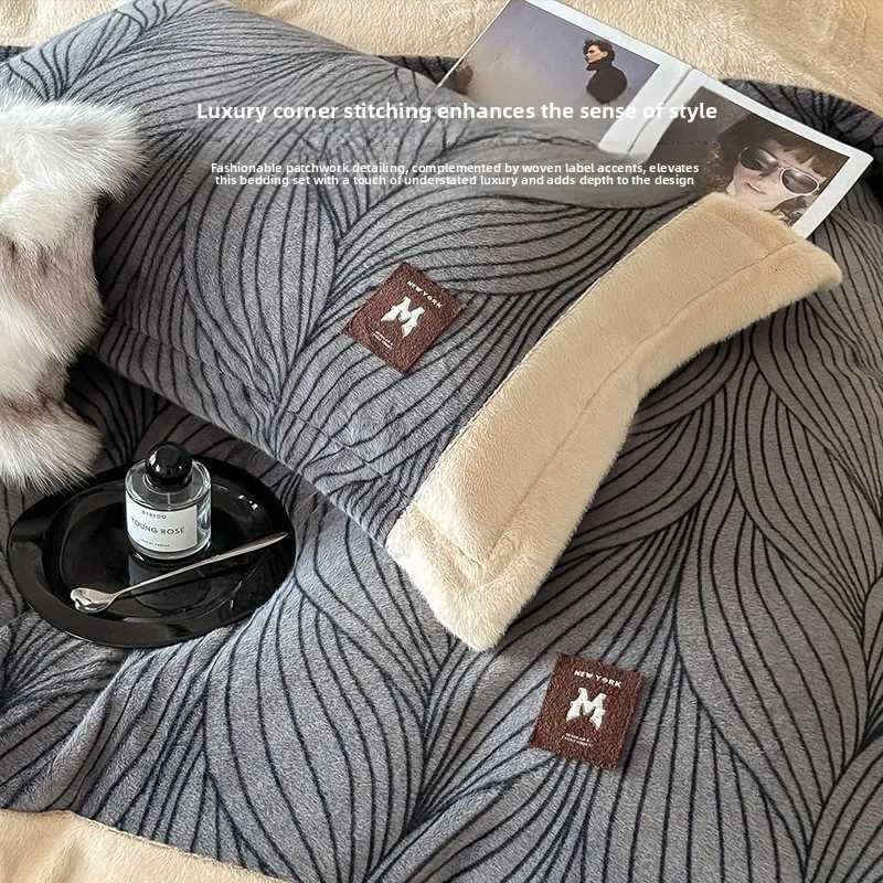Light luxury a bed four-piece set thickened warm milk fleece quilt cover coral fleece warm bedding setM251118