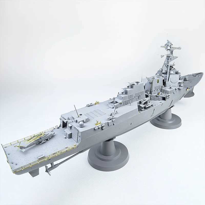 BEACON Assembled Model Kit S3001 Destroyer Arleigh Burke-class DDG-125 Jack H Lucas 1/350 C251118