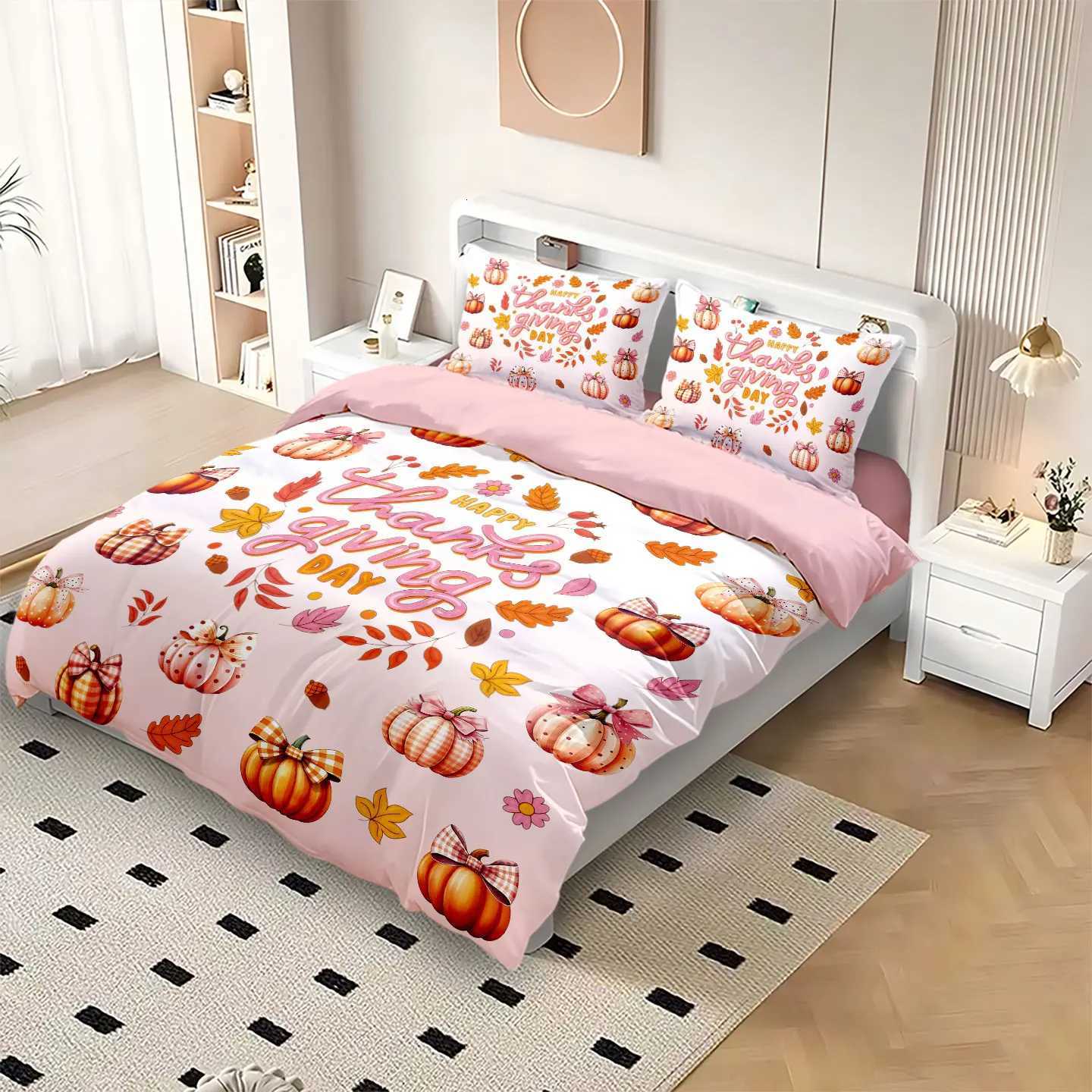 3pcs Pink Autumn Harvest Pumpkin Print Quilt Set with Coreless Multi Size Bedrooms Dormitories Soft Comfortable Machine WashableM251118