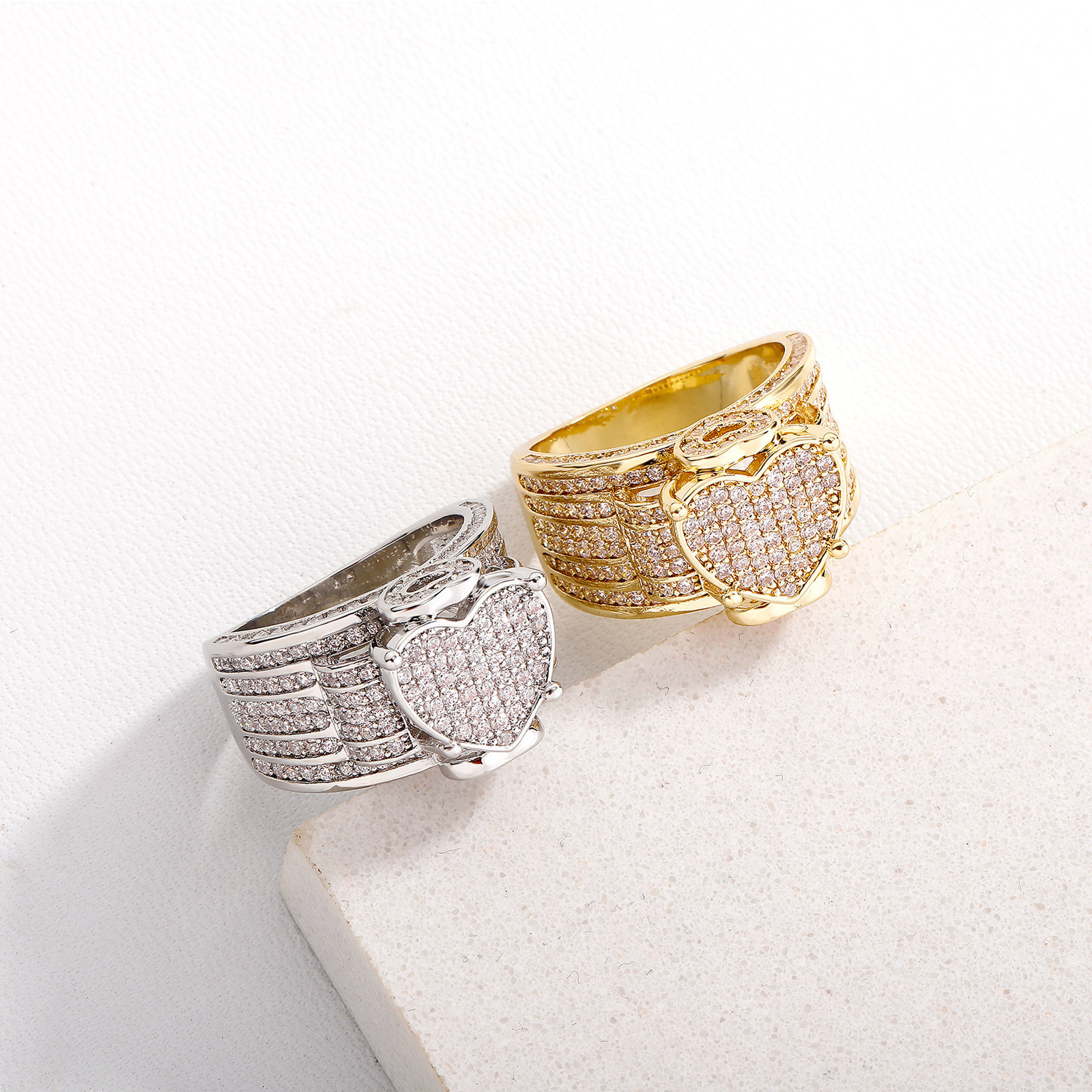 Personalized Trendy Hip Hop Love Ring for Men and Women Cuban Zircon Ring Jewelry
