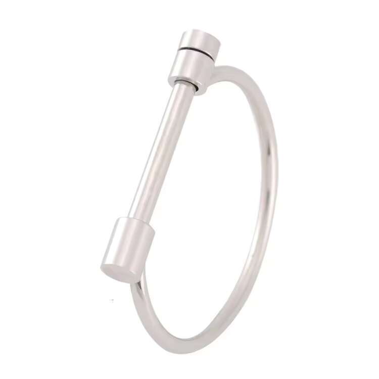 DHcollections Gilded Stainless Steel For Girls, Fashionable Bracelet With Round Chain Hammer Striking Texture Buckle