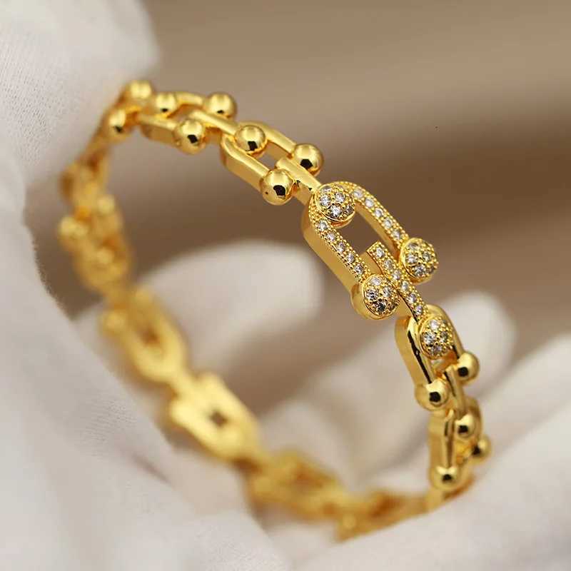 Stainless Stl Metal Crystal Geometric Banglesbracelets for Women Fashion Brand Jewelry Zirconia Bangles Accessories C251118