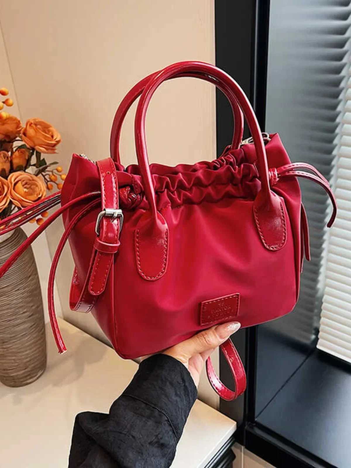 Elegant Drawstring Design Crossbody Bag For Women Red Pleated Handheld Bag Female New Soft Leather Bucket Single Shoulder BagW251118