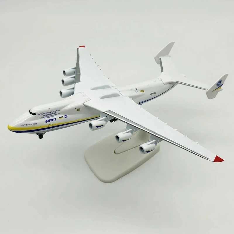 20CM Diecast Metal Alloy Antonov An-225 Mriya Airplane Model 1/400 Scale Model Toy For Collection C251118