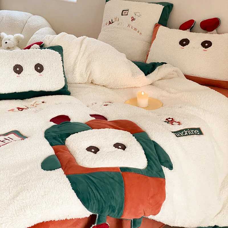 Winter Cartoon Cute Style Double-sided Buvet Cover Thickened Lamb Fleece Four Piece Set Coral fleece Duvet Cover Plush BeddingM251118