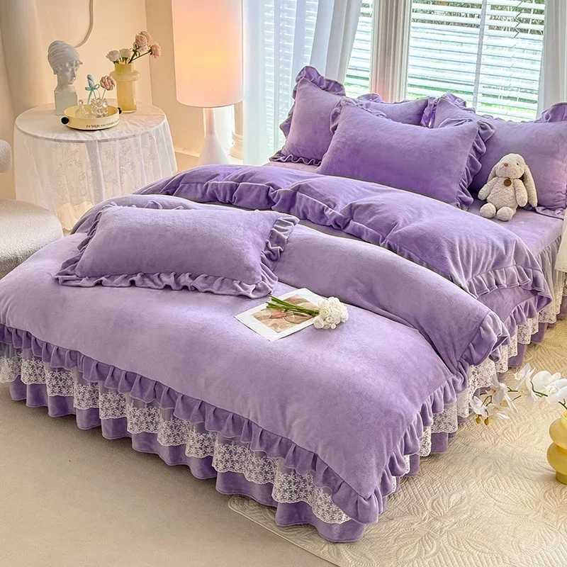 2024 hot solid color Korean version lace bed skirt kit flannel quilt cover thickened warm four-piece setM251118