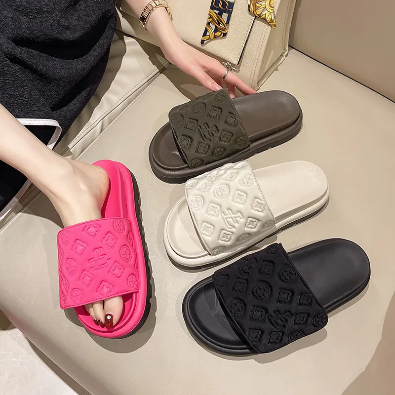 Designer Slippers Shoes Luxury Brand Flat slides with Magic Sticker Elegant Home Outdoor Sandals Slippers Flip Flop Scuffs designer shoes Size 36-41