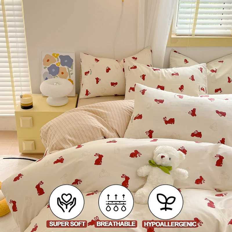 100 Cotton Duvet Cover Set Bedding Set- Red Bunny Striped Design Duvet Cover with 2 cases Soft Breathable BeddingM251118