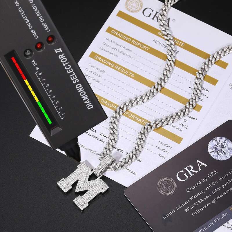 New A-Z Sier Moissanite Necklace Unisex Classic Letters Pendant For Men Hip Hop Fine Jewelry