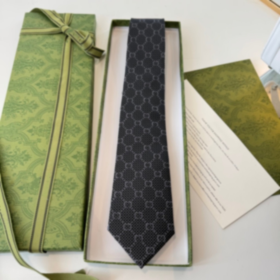 Design Mens Ties Men boy Necktie Fashion Neck Tie Letter Printed Luxurys Designers Business Cravate Wedding Neckwear with box