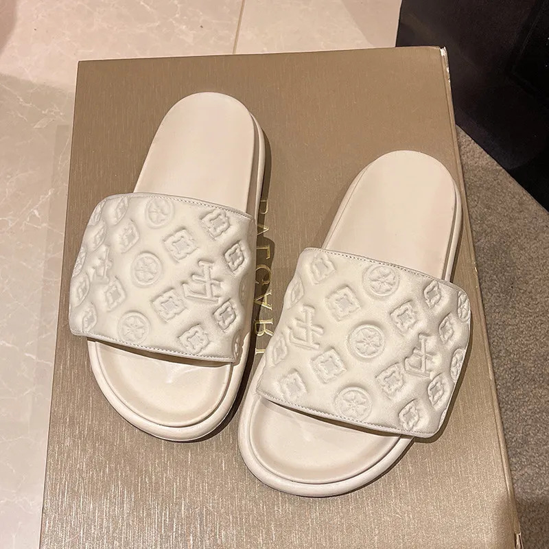 Designer Slippers Shoes Luxury Brand Flat slides with Magic Sticker Elegant Home Outdoor Sandals Slippers Flip Flop Scuffs designer shoes Size 36-41