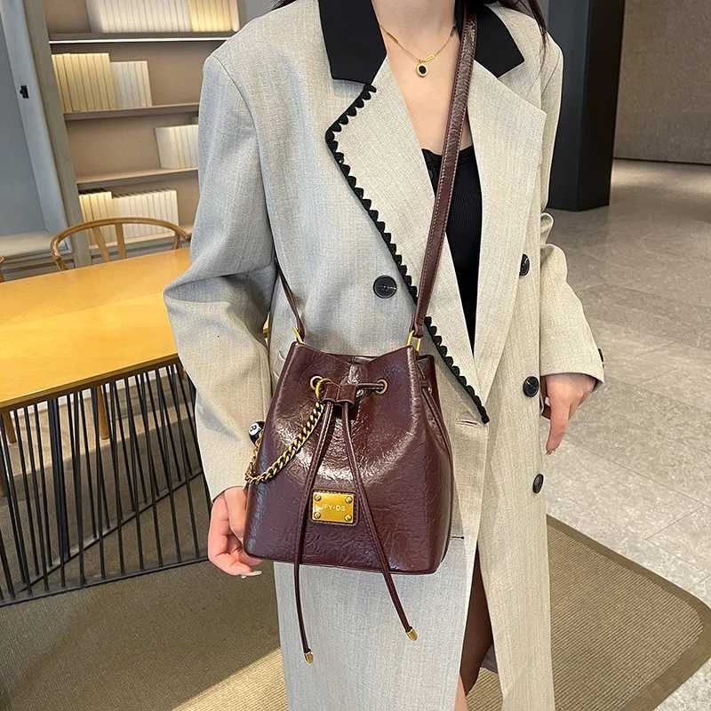 2025 Fall Tote Bag Women - Spacious Crossbody Shoulder Bag Vintage PU Leather Multi-Compartment Organizer for Work TravelW251118