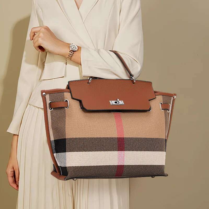 Aidran Retro flap for women, large capacity canvas bag with real cowhide ing, high-end atmosphere novelty of 2024 ddmymoon