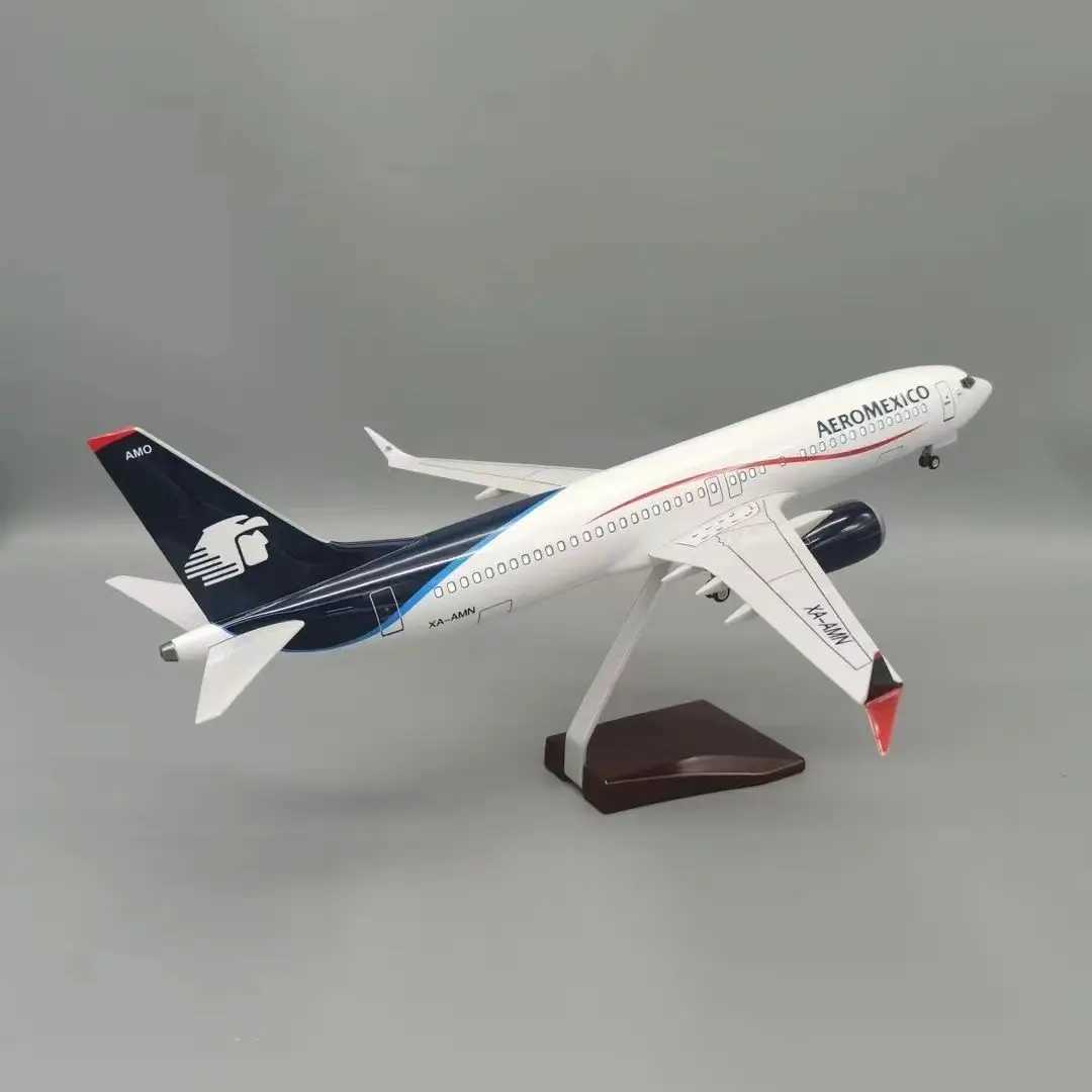 47CM 185 Scale B737 Model AEROmexico Airline With Base Landing Gears Aircraft Resin Plane Model For Collection Gift C251118