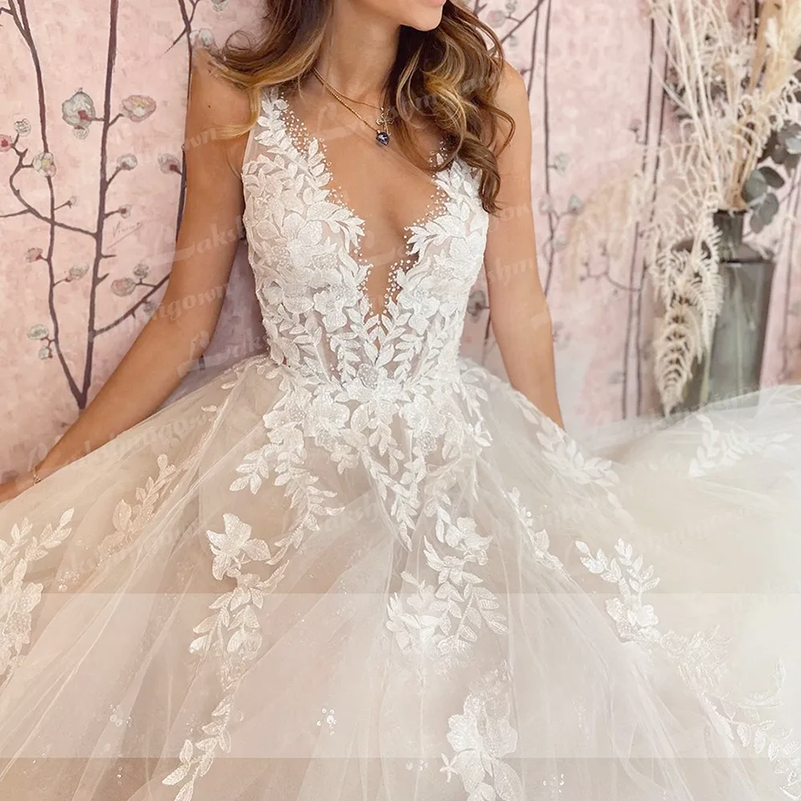 Sexy A-Line Backless Wedding Dress V-neck Sleeveless Lace Applique Off White Tulle Floor Length Long Bridal Dress Custom Made Color/Size RS5012