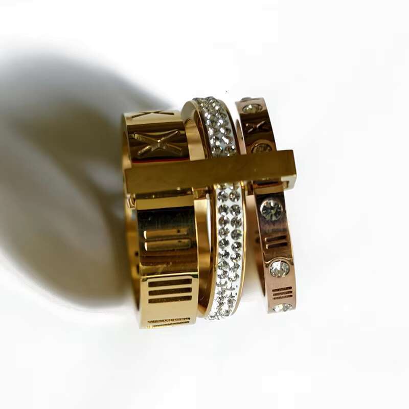 DHcollections Unisex 3 - In - 1 Gold - Plated Sample Ring With Roman Numerals And Cubic Zirconiaent Ring