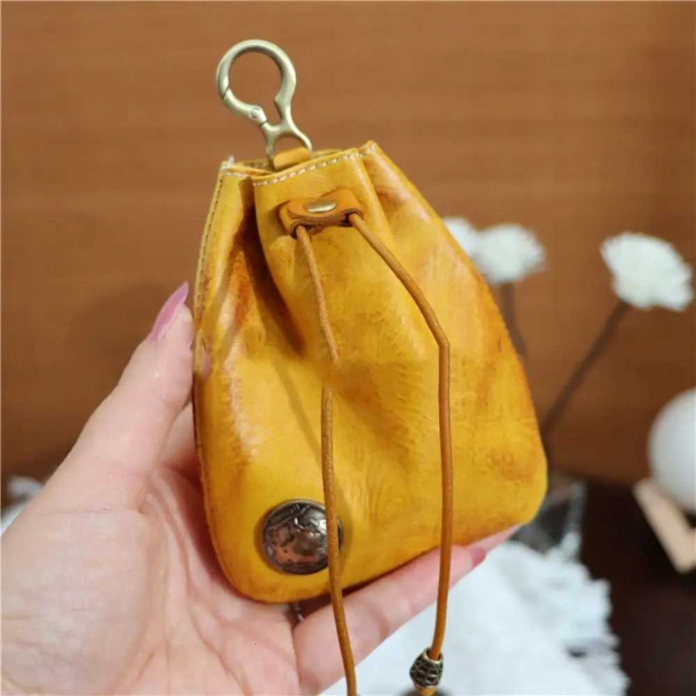Retro Genuine Leather Coin Purse Pouch Drawstring Wallets Car Key Bag Simple Hanging BagW251118