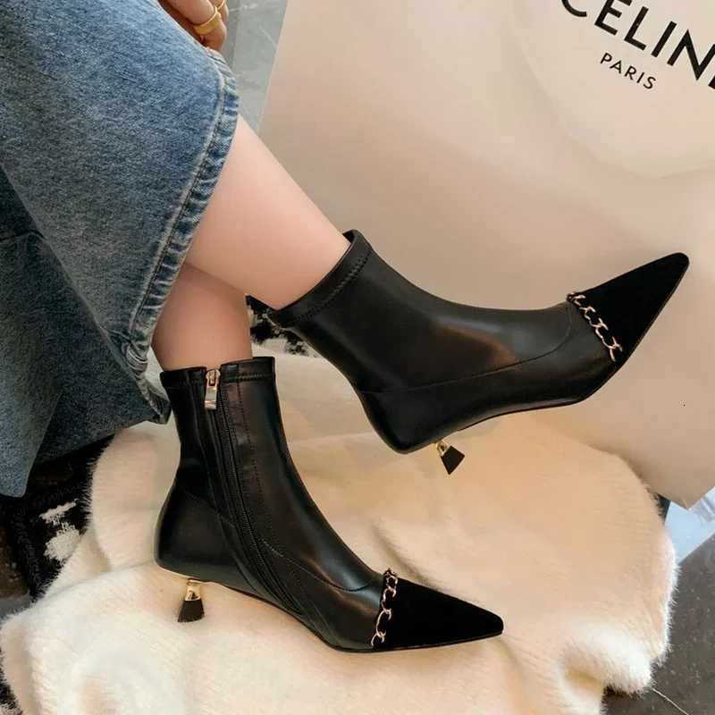 Fashion Ochanmeb Wen Luxury Designer Chain Mix-color Boots Sheep Suede Pointy Toe Kitten Heel Ankle Boot Nude Autumn Winter Shoe Botas Y251118