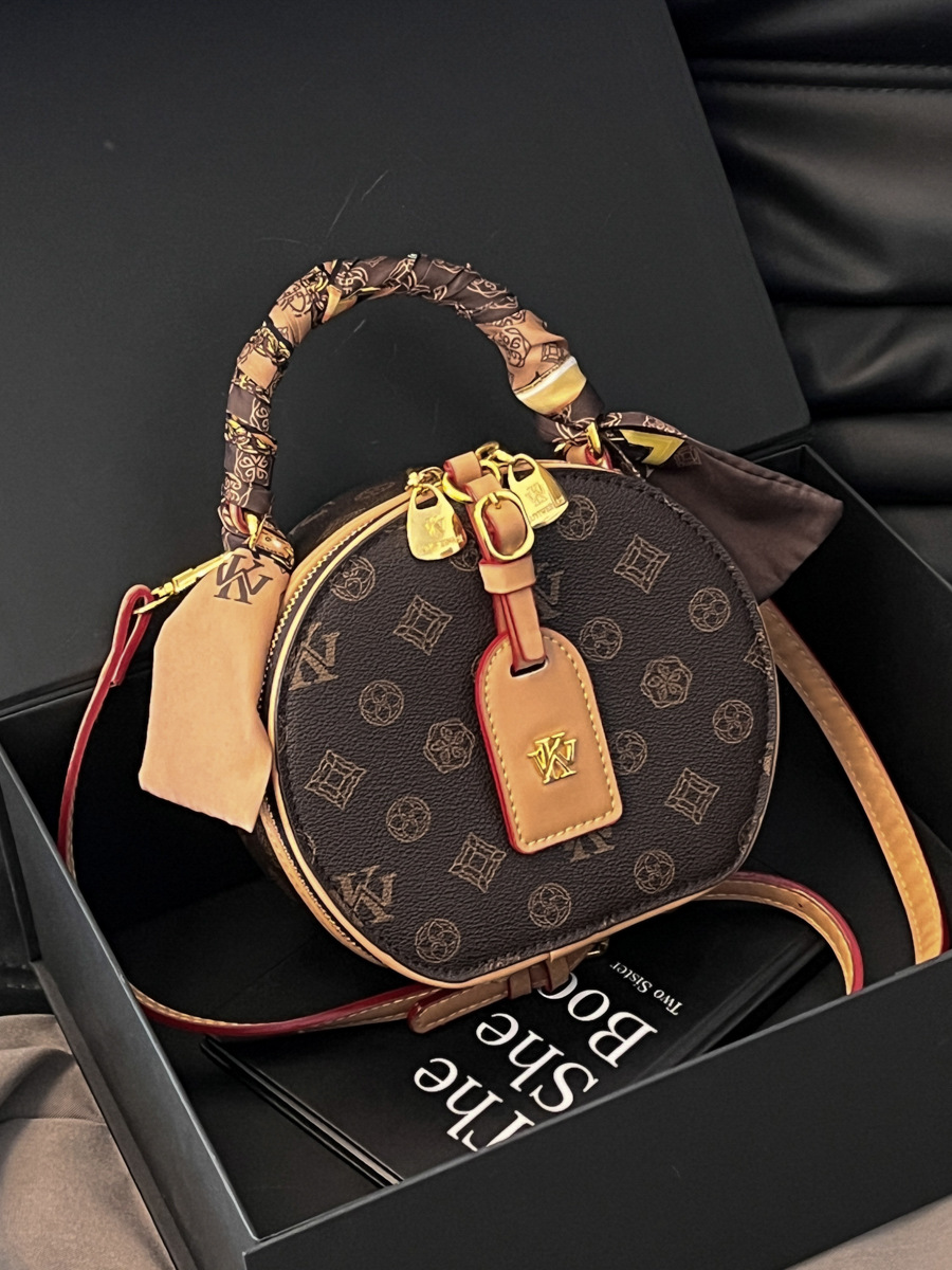 WK Top Quality Casual & Versatile Flap Tweed Puff Bird Logo Adjustable Chain Square Shoulder Leather Pinkoos Ladies Luxurious Bag