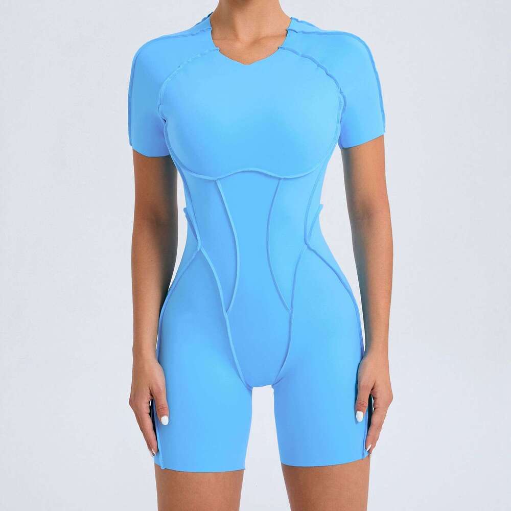 2025--Women's Three-Dimensional Sportswear - Yogawear with Hollow Back & Short Sleeves