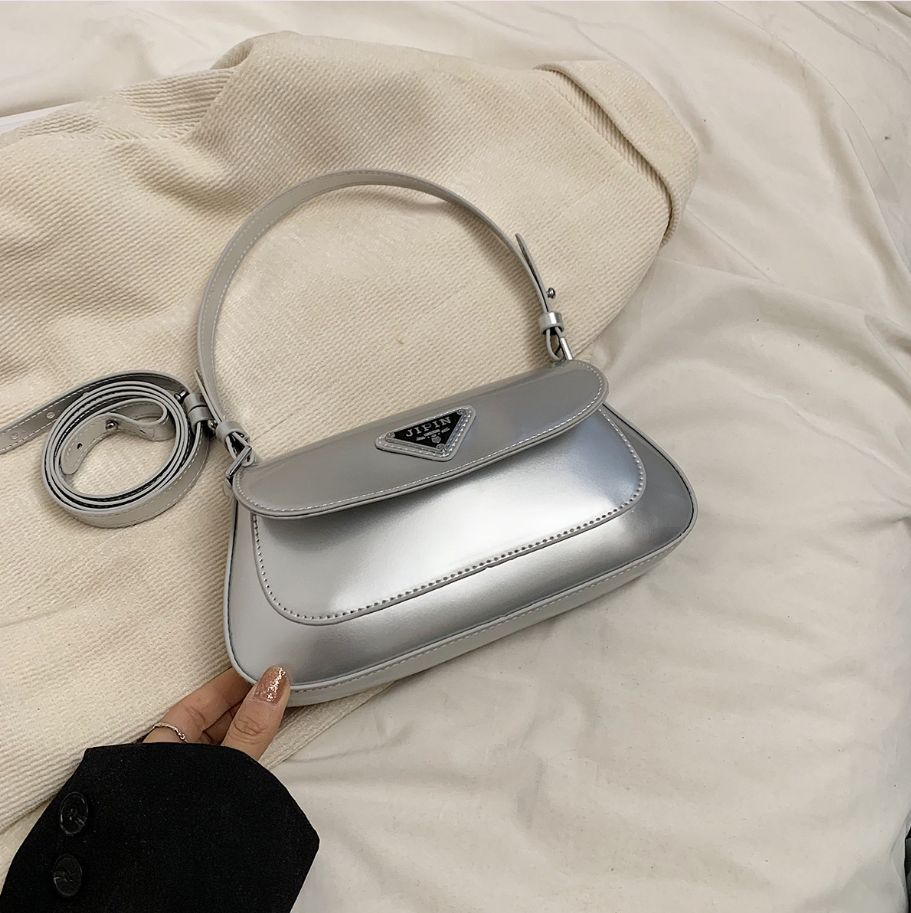 Free shipping exquisite and fashionable shoulder bag for women stylish and versatile solid color and glossy shoulder bag trendy crossbody bag
