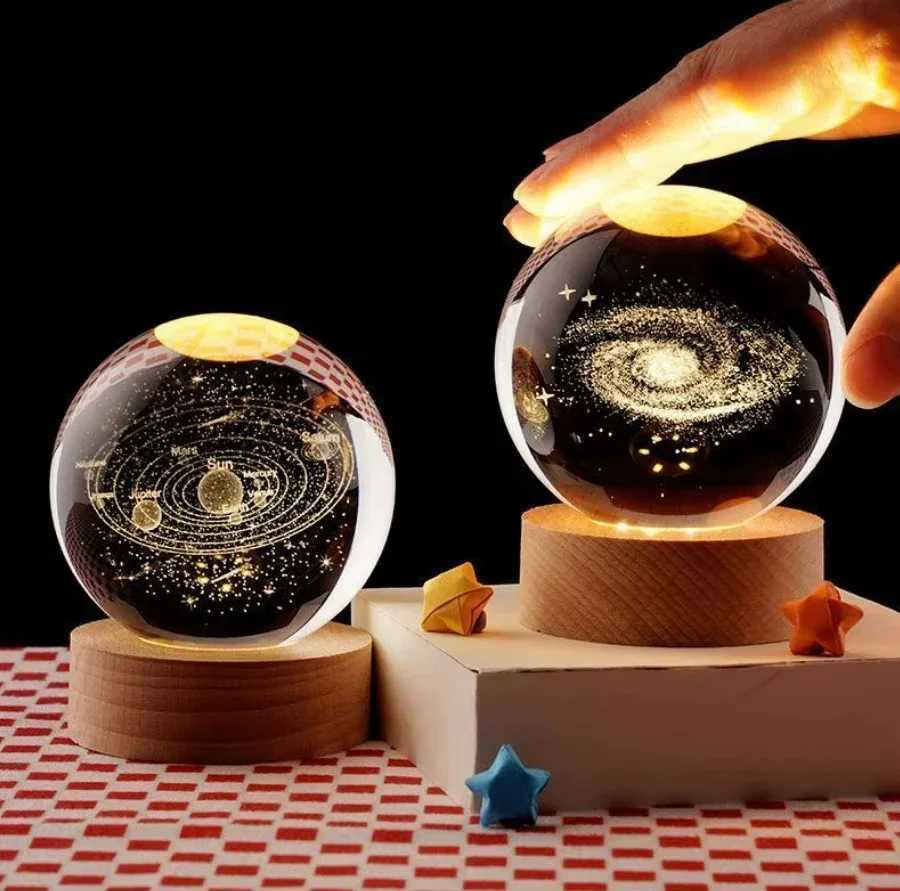 6cm 3D Solar System Crystal Ball LED Night Light USB Saturn Planet Glass Sphere Atmosphere Lamp for Bedroom Kids Gift Home Decor M251118
