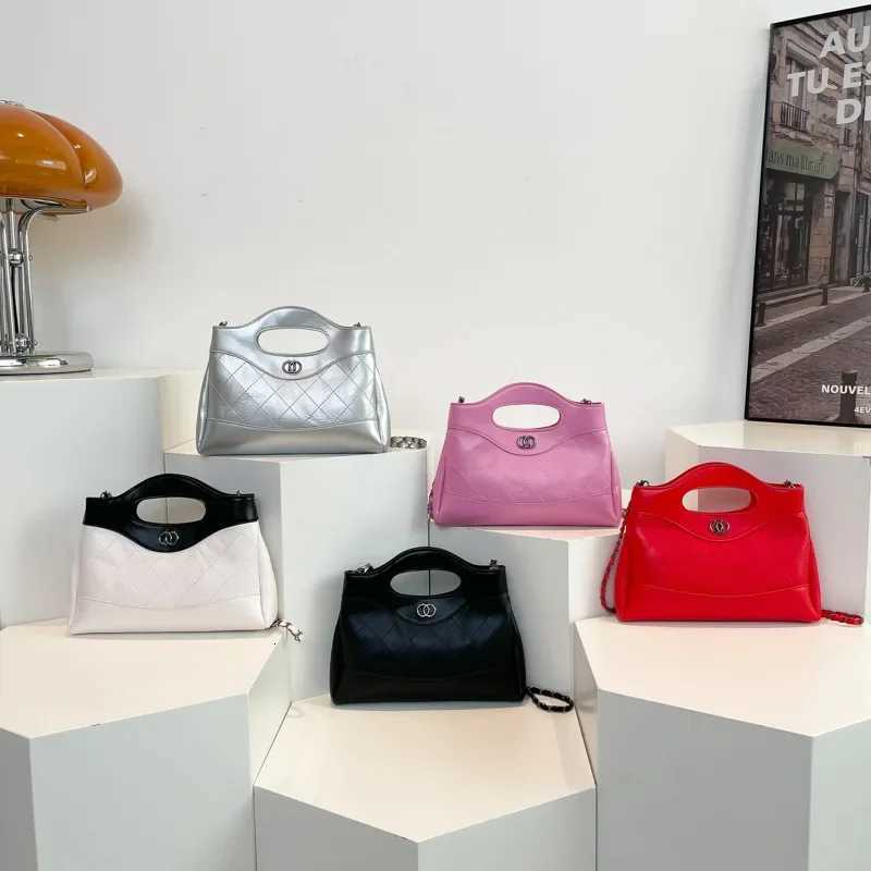 Ladies Fashionable Diamond Grid Chain Crossbody Bag Single Shoulder Bag Square Shape Polyester Lining PU Material HandbagW251118