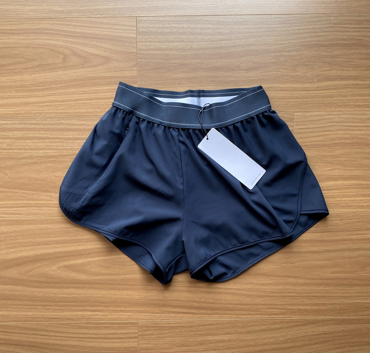 2025-- High-Quality Breathable High-Waist Yoga Fitness Shorts Yoga Bra for Women Ideal for Outdoors and Running Women's Naked Feeling Breathable 