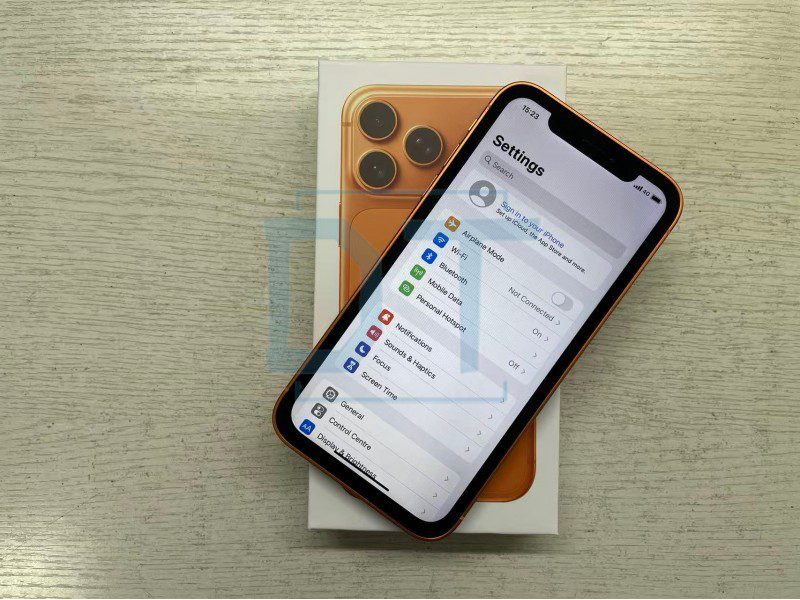 Apple iPhone X Refurbished 17 Pro Style 4G LTE Entsperrt 3GB RAM 64/256GB ROM OLED Smartphone 100% Akku iOS mit 17 Pro Box