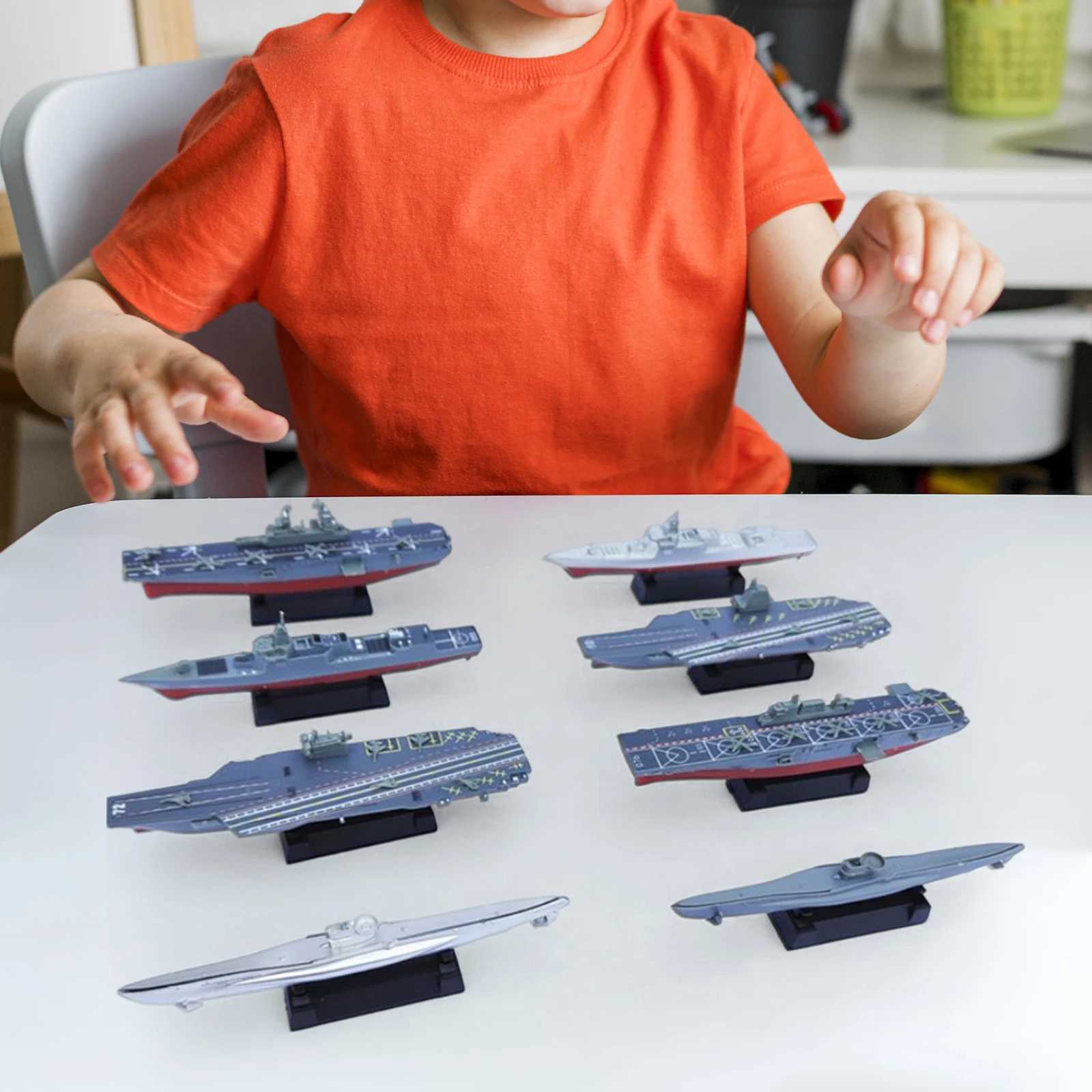 8 Pieces 4D Puzzles Aircraft Playset Play Model Set 4D Assembled Warship Model RealisticToy forBoy Girl Children Birthday Gifts C251118