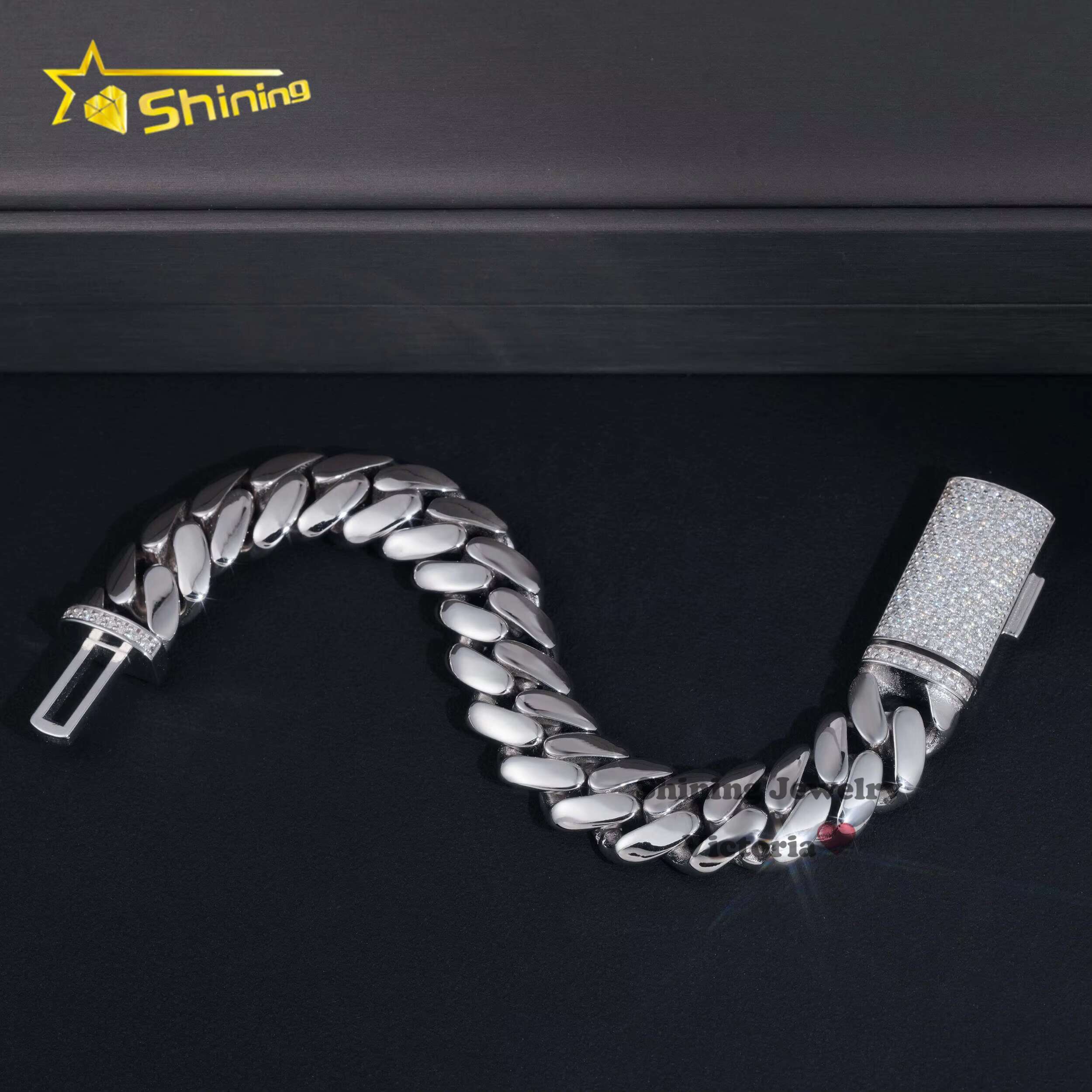 Iced Out Custom Rapper Style Hip Hop Jewelry 12MM Moissanite Lock Hand Made Tight Plain Cuban Link Bracelet