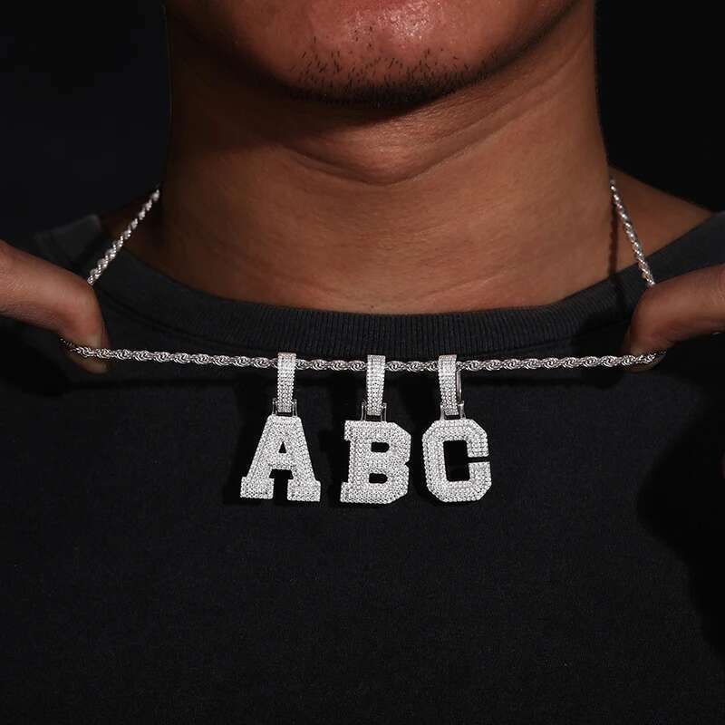 New Moissanite 26 A-Z Letter Pendant Jewelry Necklace Women Iced Out Personalized Charms Rapper Super Star Hip Hop Punk S