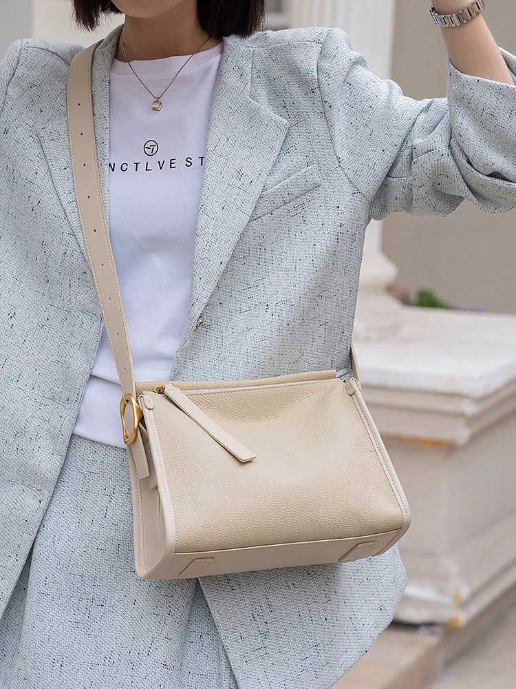 YANATARI Vintage messenger bag cowhide leather bag Soft Leather Large Capacity minimalist Crossbody bag women female luxury bagW251118