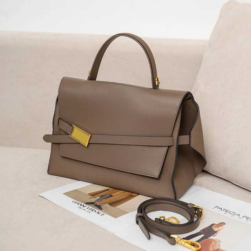 2024 high quality leather tote bags women square handbags luxury designer commuter shoulder crossbody bag large capacityW251118