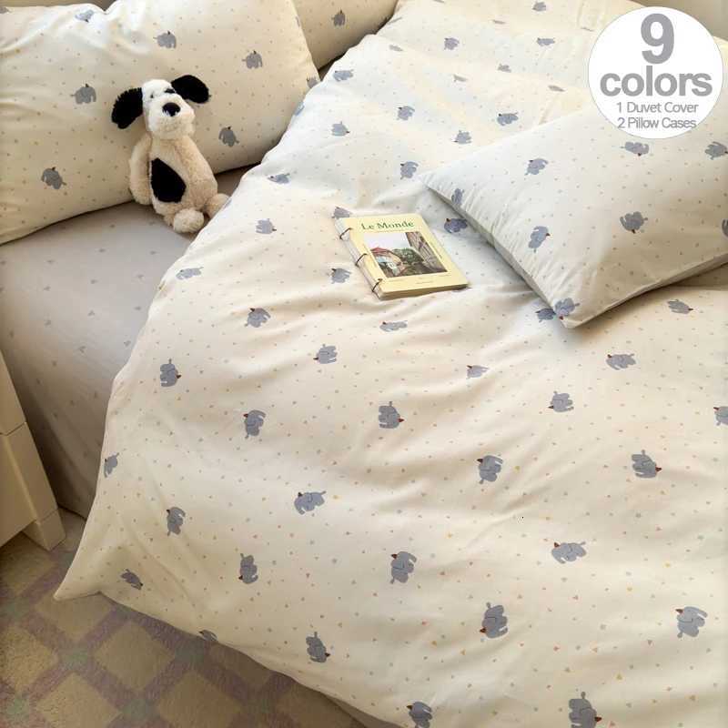 100 Cotton Luxury Duvet Cover Set with 2 cases - Fresh Cartoon Style Elegant Breathable Bedding Set Multiple SizesM251118
