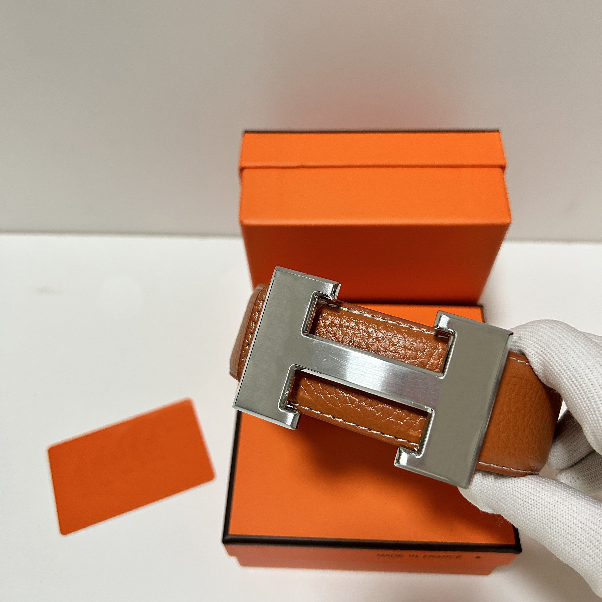 Hly Gift Belts For Men Women Luxury Ceinture Homme Black Smooth Buckle Unisex Fashion Waistband Mens Brand Belt