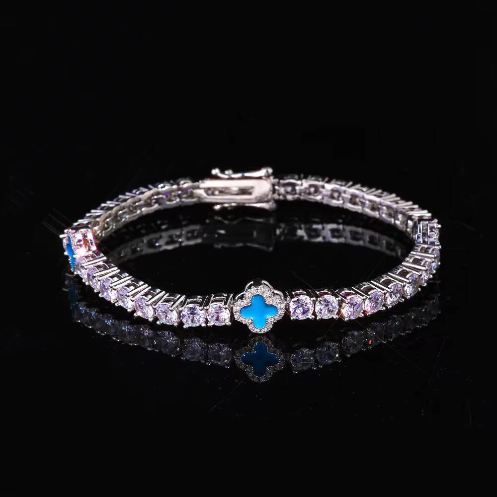 Laboratory cultivation of Moissanite Womens Gold Plated Tennis Chain Iced Out CZ Stones Four Leaf Clover Design Bracelet Fine Hip Hop Jewelry