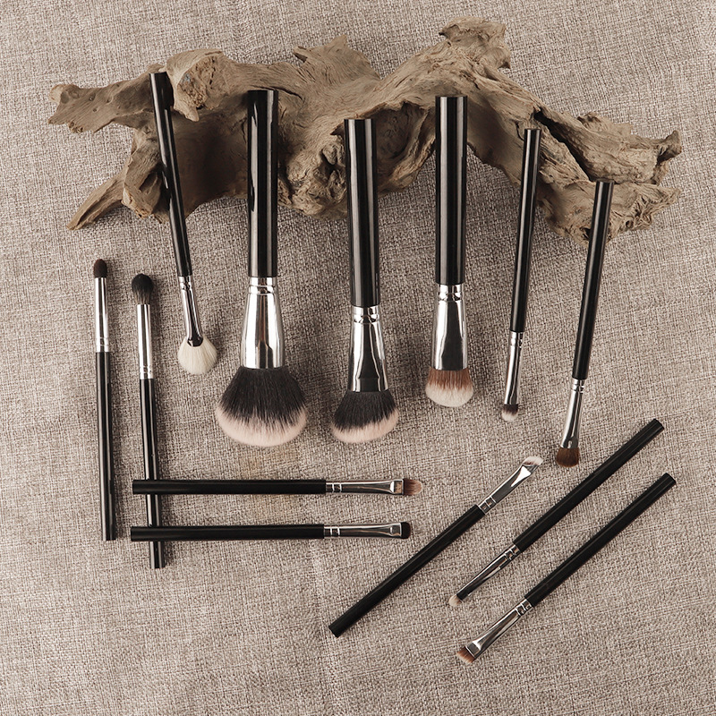 Makeup brush 13 pieces set brush super soft hair ink foundation make-up brush slant head dressing brush set