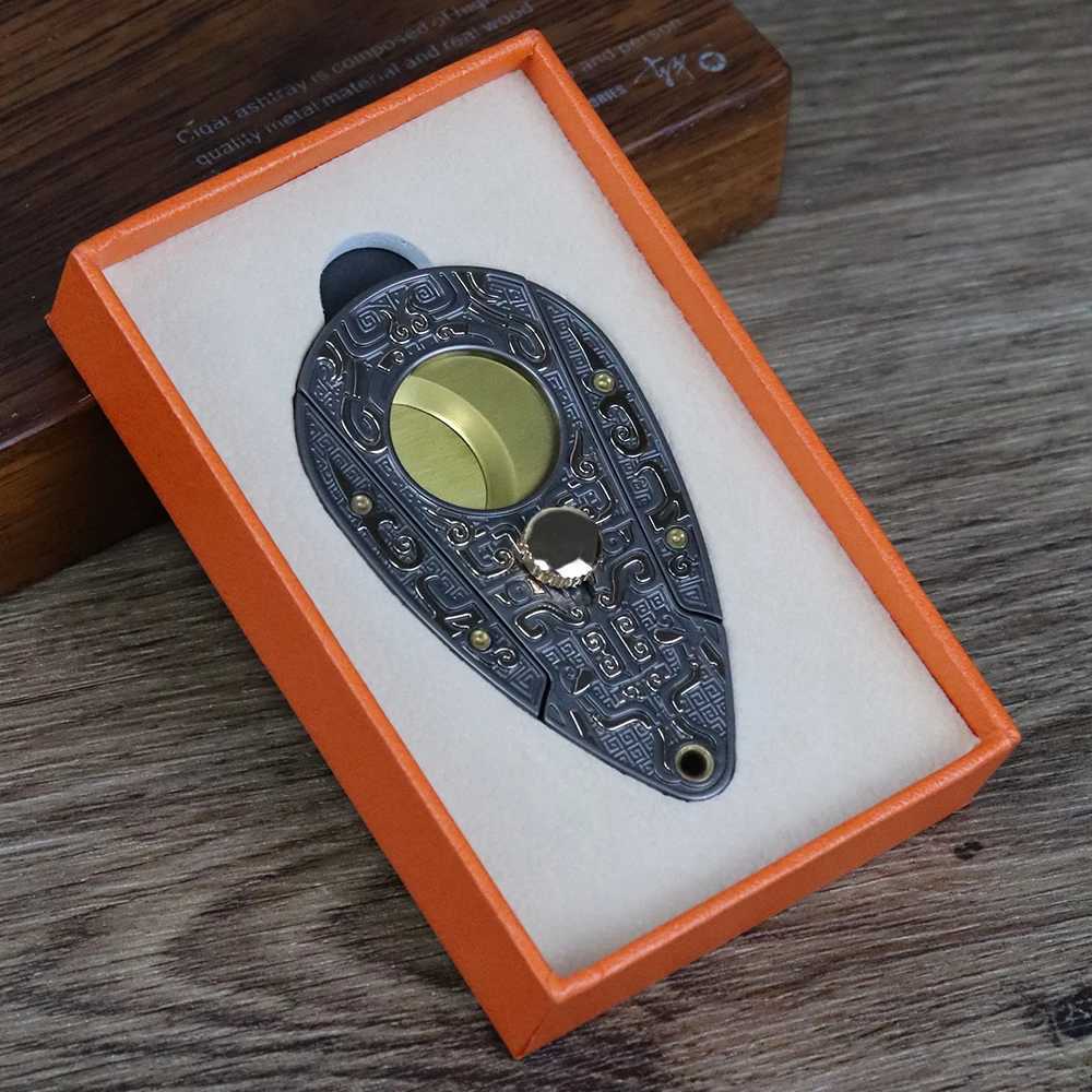 Portable Stainless Steel Cigar Cutter Sharp Travel Double-edged Guillotine Beautifully Fashion Cigar Cutter CT-008 2024 NewC250415