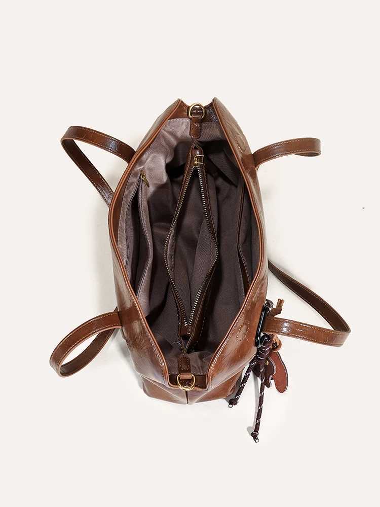 Luxury woman Shoulder bag soft leather large capacity square fashion tote bag korean Fashionable Handbag Shopping underarm bagsW251118