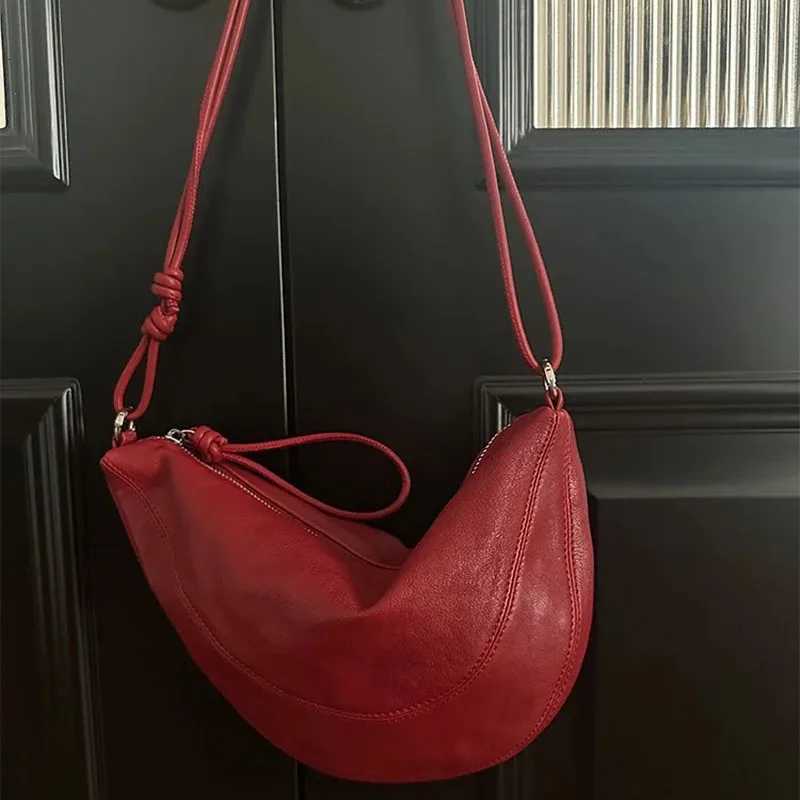 Sheepskin dumpling bag 2025 new niche design large capacity genuine leather suede universal vintage one-shoulder crossbody bagW251118